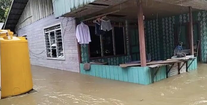 Banjir melanda sejumlah wilayah Kabupaten Bulungan.