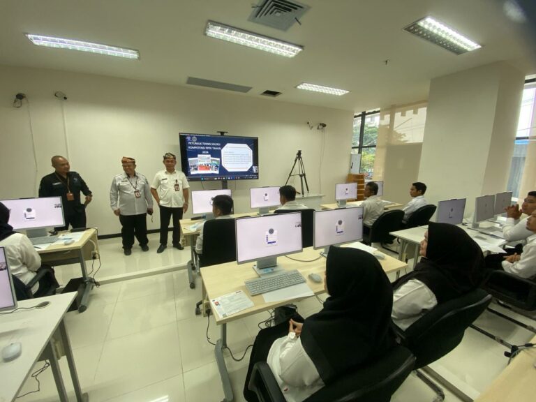 Tenaga Honorer Gagal Ikut Tes PPPK, BKD Kaltara Tegaskan Tidak Penuhi Syarat Tenaga Honorer Gagal Ikut Tes PPPK, BKD Kaltara Tegaskan Tidak Penuhi Syarat