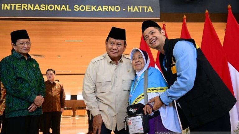 Presiden Prabowo Dorong Penurunan Biaya Haji: “Harus Lebih Murah dari Malaysia” Presiden Prabowo Dorong Penurunan Biaya Haji: “Harus Lebih Murah dari Malaysia”
