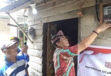 Biro Administrasi Pembangunan Kawal Pemerataan Akses Listrik di Perbatasan Melalui Pembangunan 13 Titik PLTS Komunal
